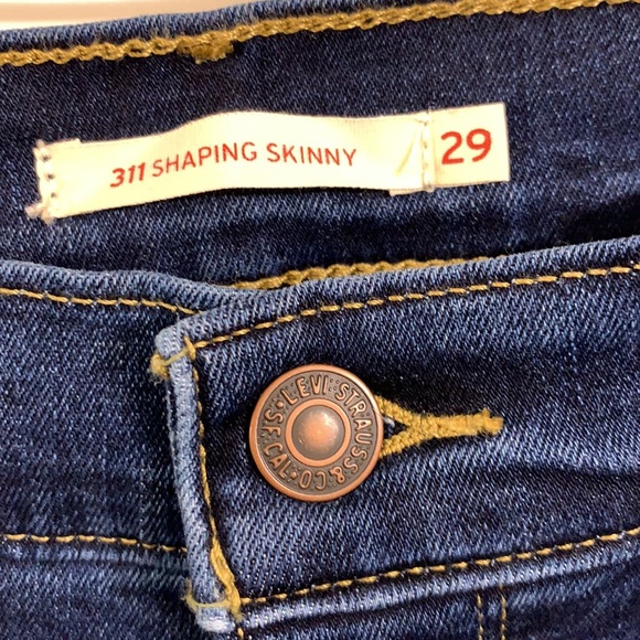 Levi’s 311 Shaping Jeans - Picture 6 of 8